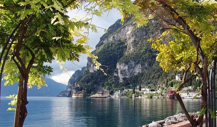 Gardasee Italien Herbsturlaub Wein