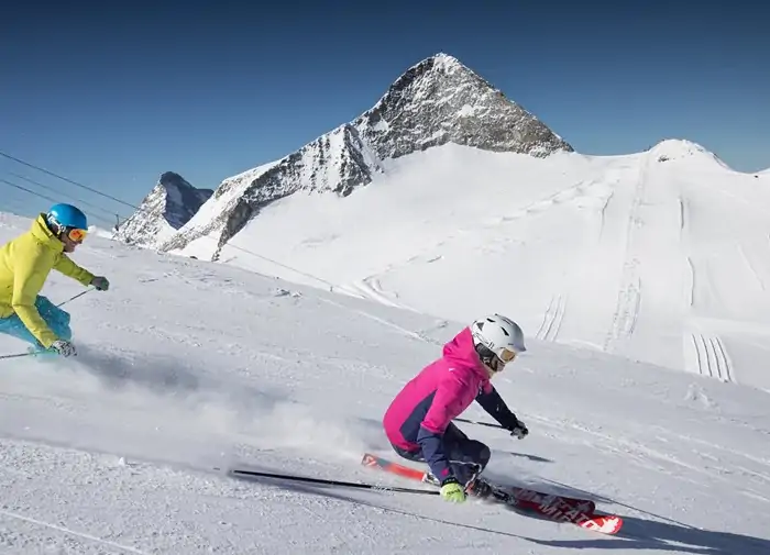 Hintertux Gletscher Skifahren im Herbsturlaub